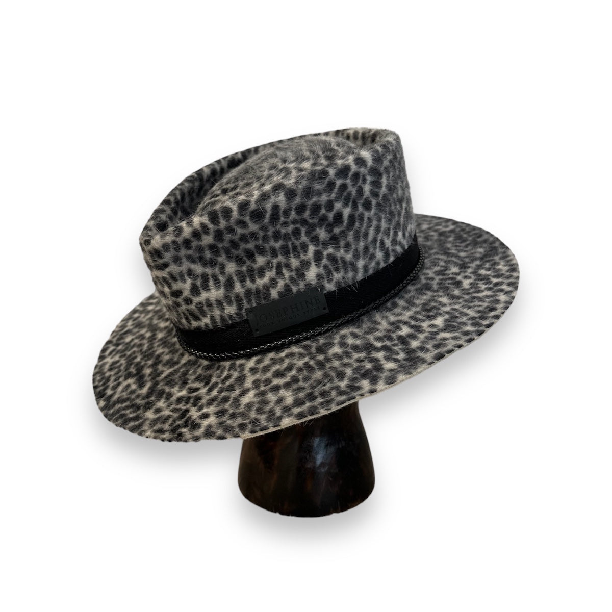 SIBERIAN LEOPARD hat