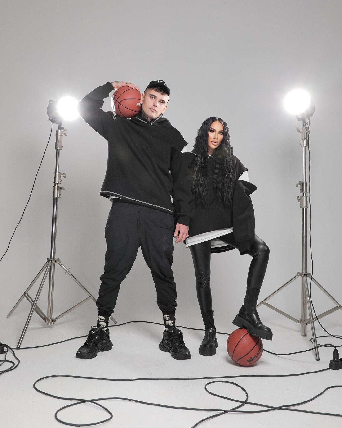 Худи в черно