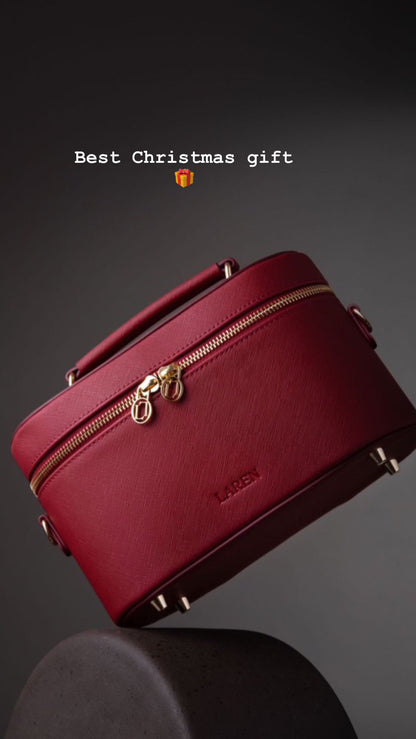 Red Leather Bag Laren with golden chain