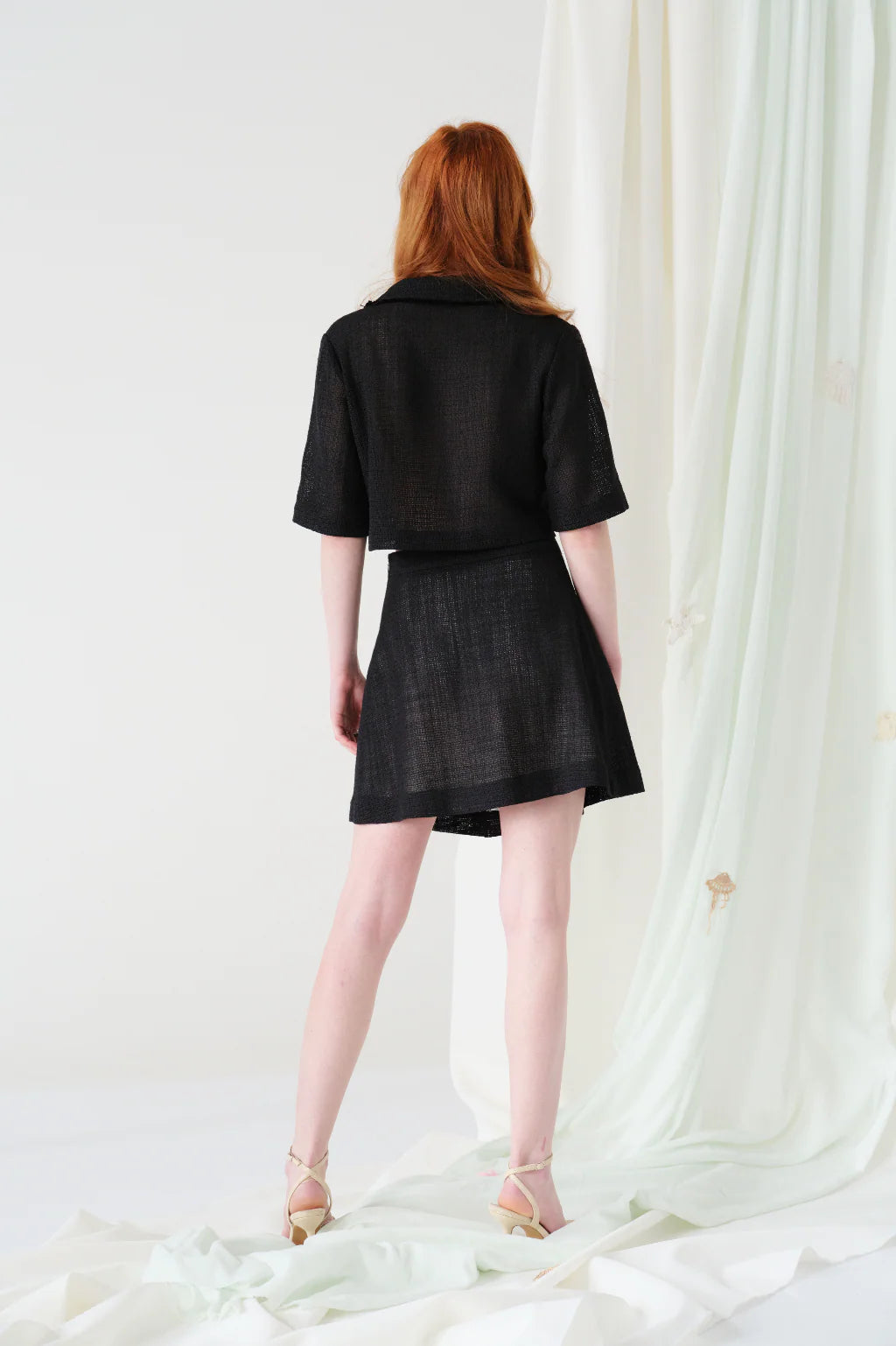 "Filet" silk & wool mesh skirt with pleat by Airène
