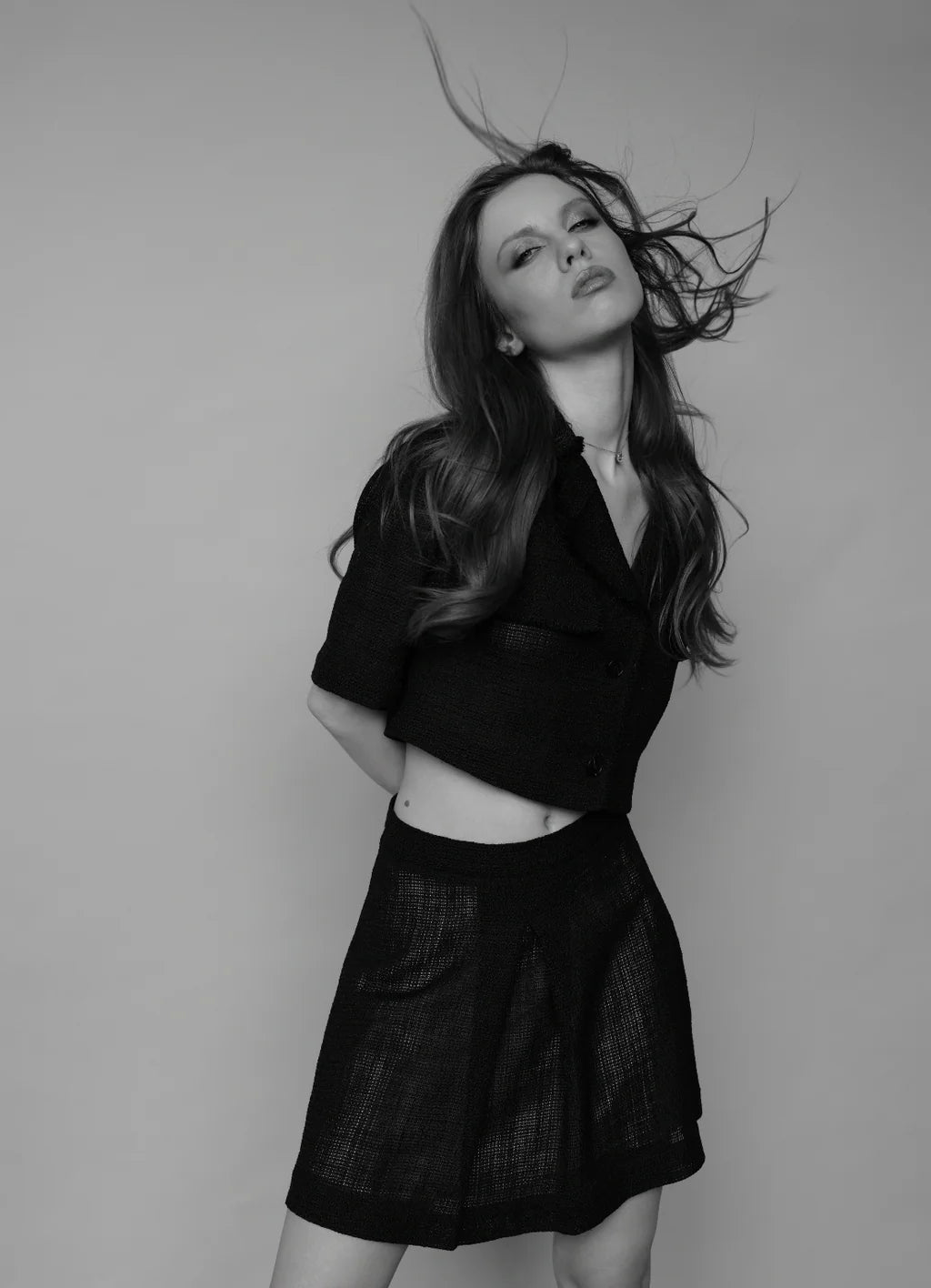 "Filet" silk & wool mesh skirt with pleat by Airène